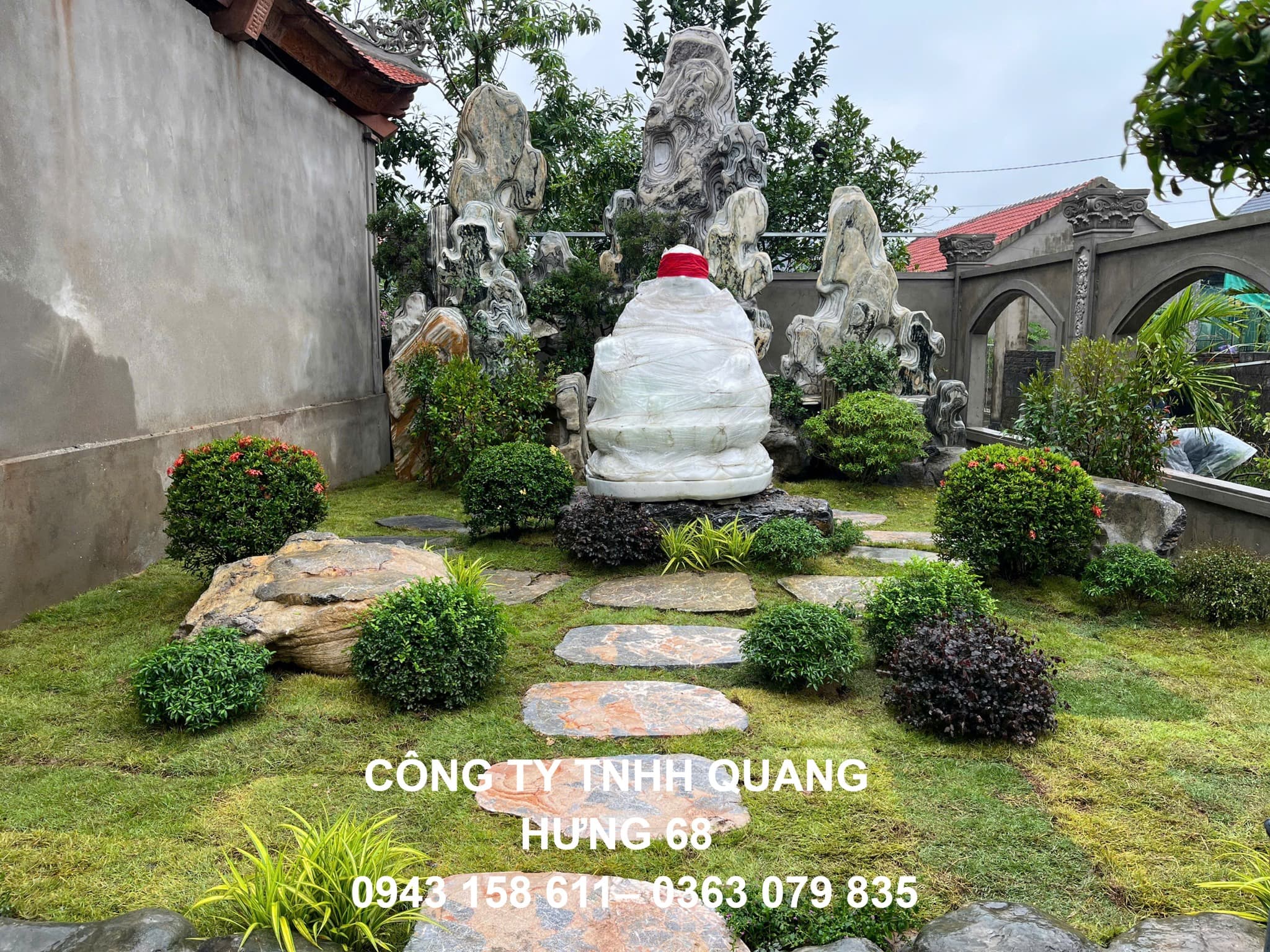 Đội ngũ và xưởng chế tác đá